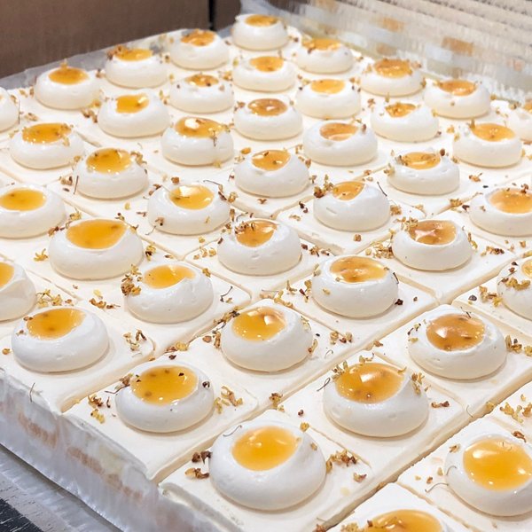 Tray Cake (13in x 15in x 1in) - Mango Passionfruit [vegan, nut-free]