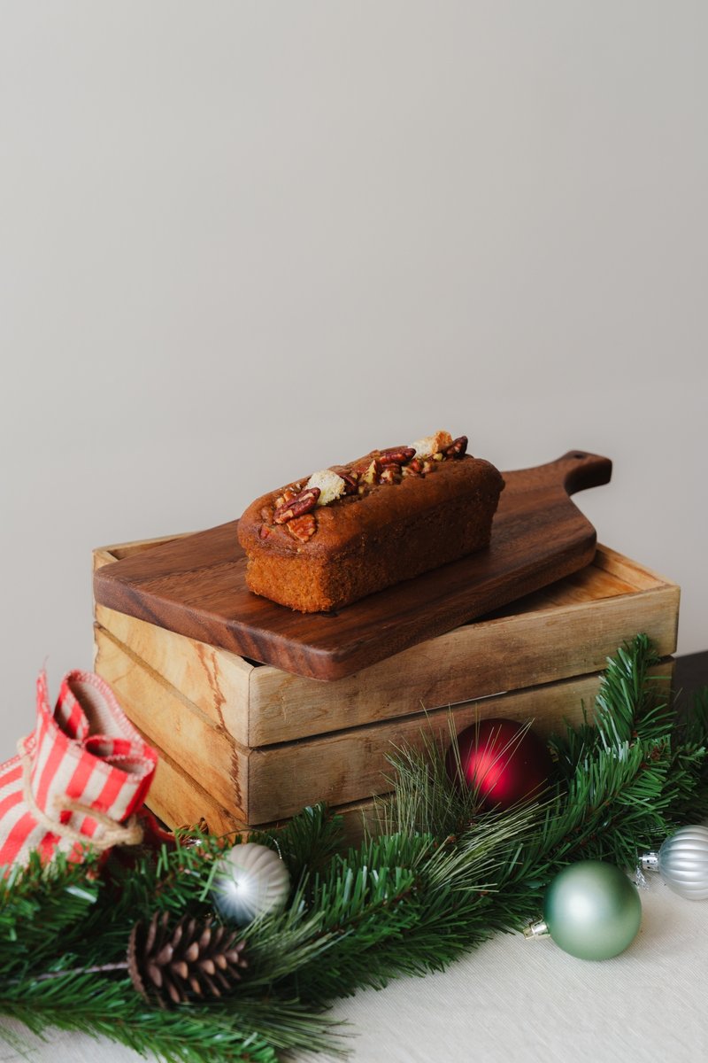 Orange Ginger Pecan Loaf