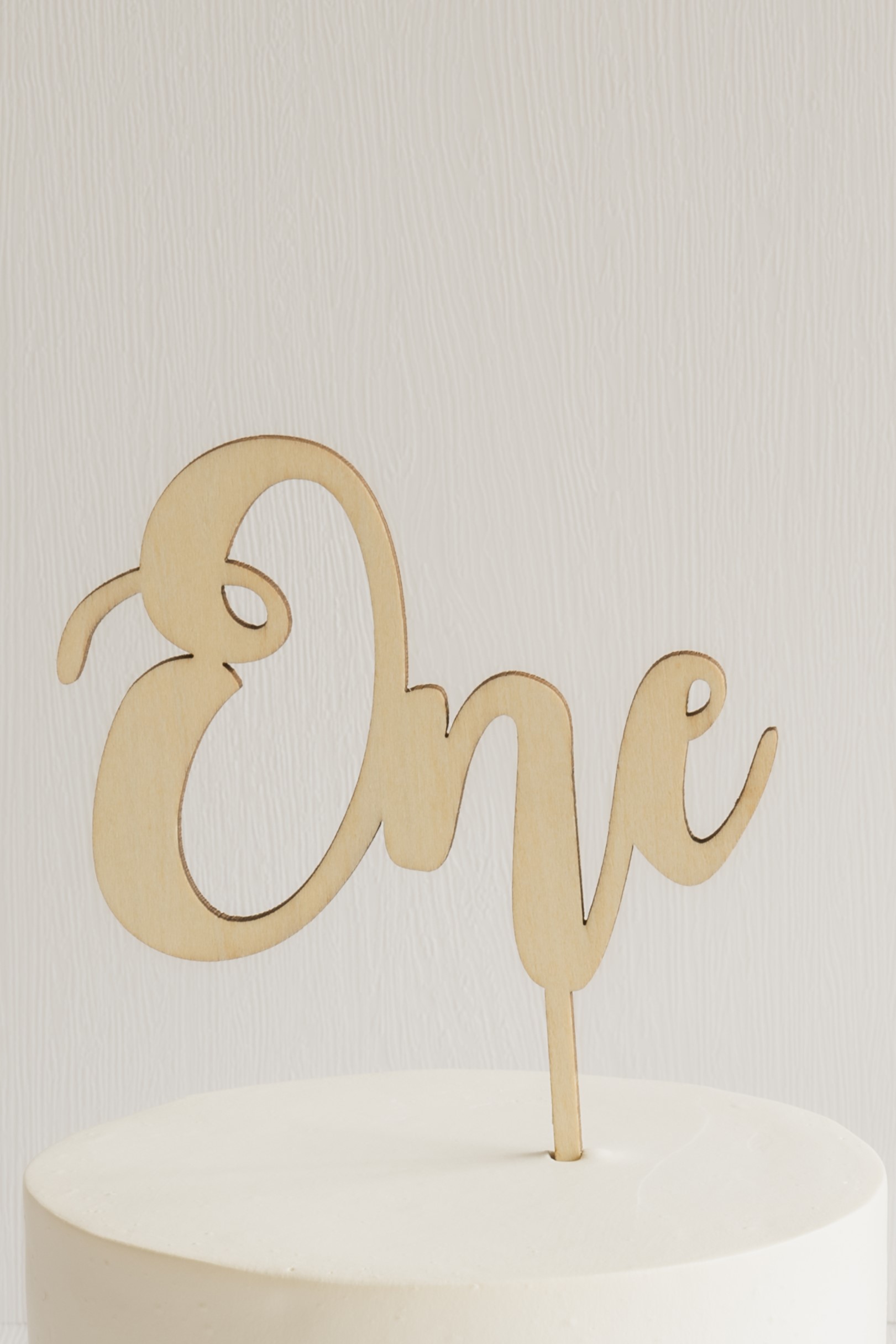 Wooden 'ONE' topper