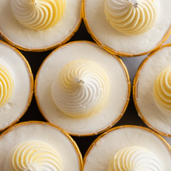 Banana Vanilla Cupcakes (eggless, dairy-free, nut-free, baby-friendly, diabetic friendly) Banana Vanilla Cupcakes (eggless, dairy-free, nut-free, baby-friendly, diabetic friendly)