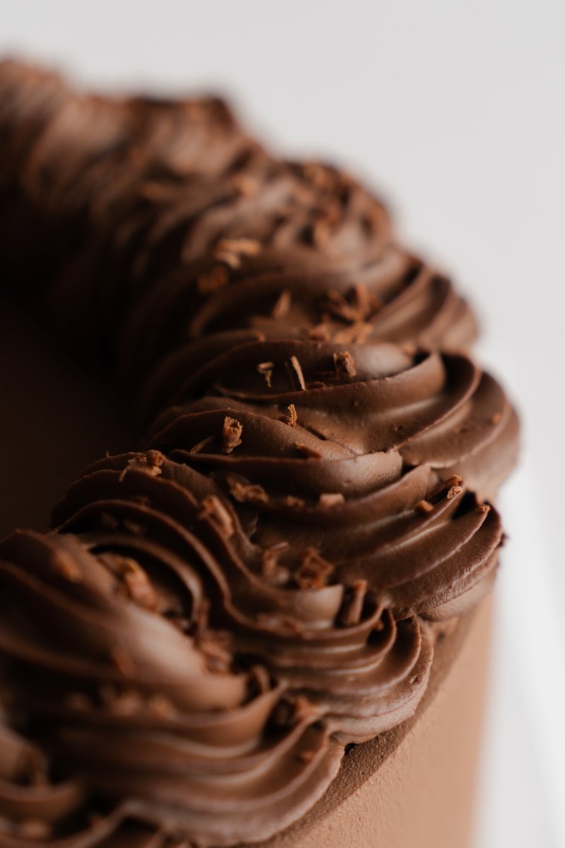 Low Carbs Choc Hazelnut Cake 