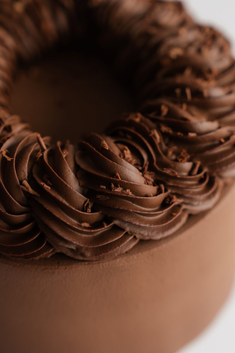 Low Carbs Choc Hazelnut Cake 
