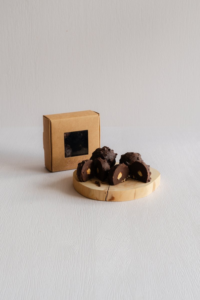 Low Carbs Rocher Gianduja Chocolate Balls
