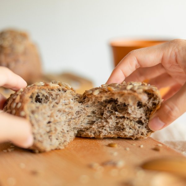 Low Carb Bread Roll (keto friendly, eggless, dairy-free, diabetic friendly, gluten-free)