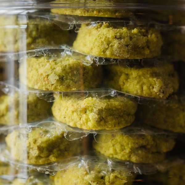 GF Roasted Pistachio Cookie (gluten-free, eggless, dairy-free & no cane sugar)