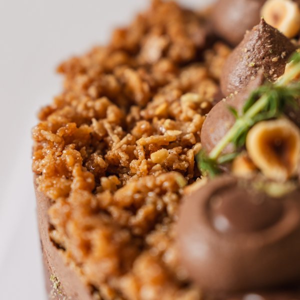Low Carb Choc Hazelnut (Rocher) Cake [keto friendly, eggless, dairy-free, diabetic friendly, gluten-free] *new